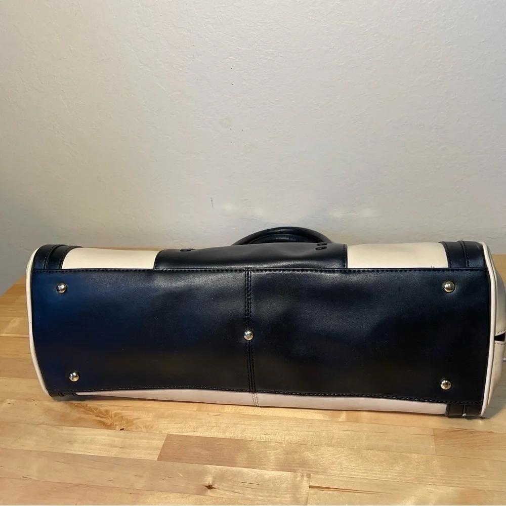 CHARLES JOURDAN Leather Satchel - Picture 5 of 14